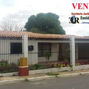 ¡VENDIDA! CASA EN ANACO (LAS TINAJAS)