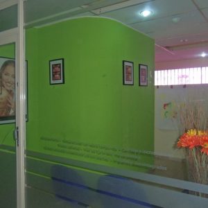 ¡VENDIDO! Local en Anaco Center Ref: 016