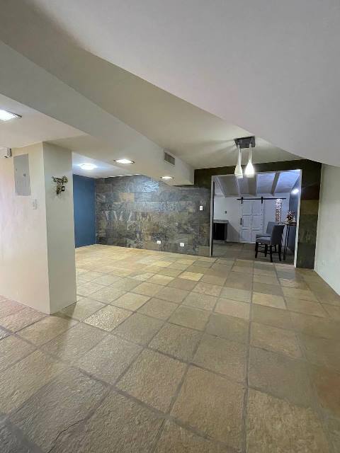 488d8ec9-2b39-4830-8a0b-583bb545cdcf