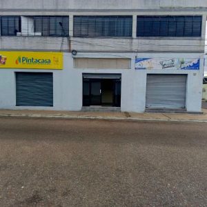 Local Comercial en Av. Mérida frente a Feymaca. Anaco. Ref: 1553